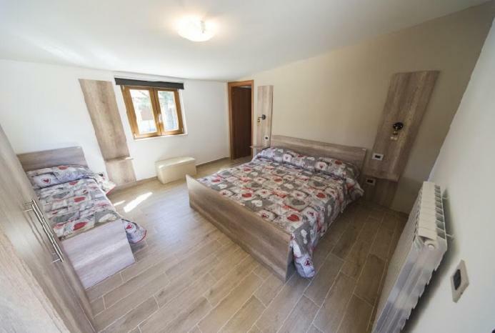 A Due Passi Bed & Breakfast Lorica Eksteriør bilde